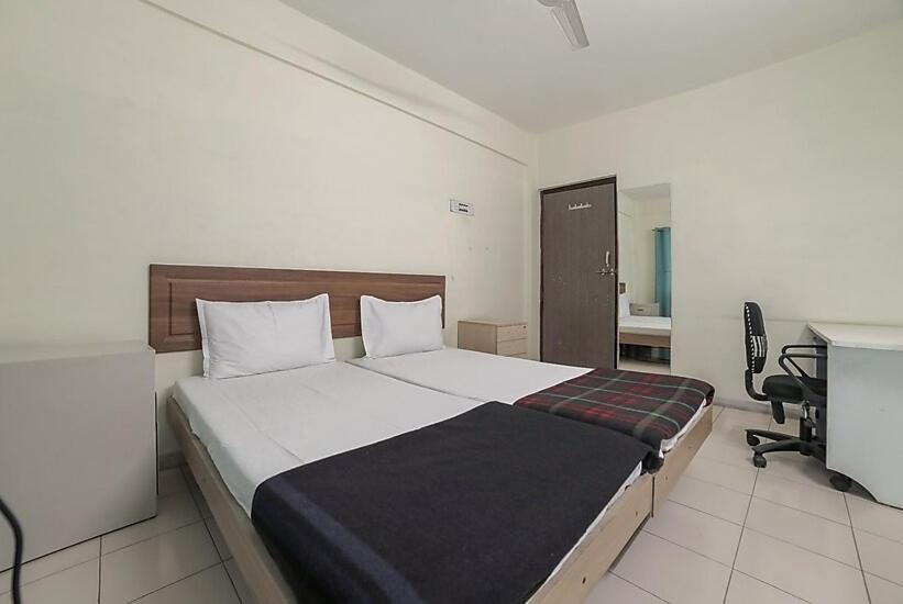 Hotel Kk Residency Ναγκπούρ Δωμάτιο φωτογραφία